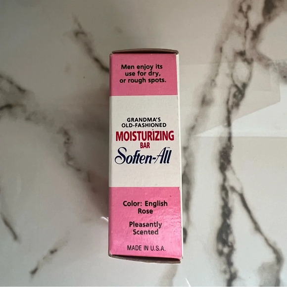Grandma’s Old Fashioned Moisturizing Bar Soften All Soap w/ Petroleum Jelly NIB - Picture 2 of 4